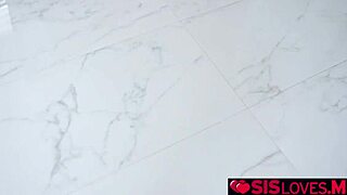 wanna see bbw redhead bess breast earn cash with peter green's big cock?