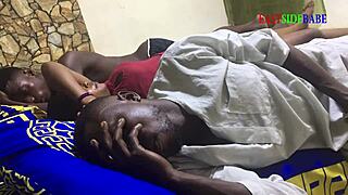 Whoa, threesome on family bed with hubby and bro pounding that bbw ebony 😈🍆💦