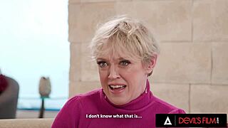 dee williams titty fucks while stepbae sneaks a peek