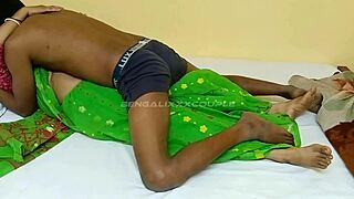 horny bengali boy fucks sexy stepmom big tits pussy in hotel 😍🍆🏨