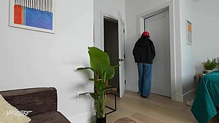 All natural big titty stepsis lets me cum on tits 😍 roxie sinner!