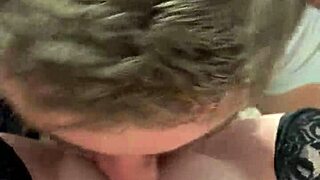 he sucks my wet clit so good in homemade milf action