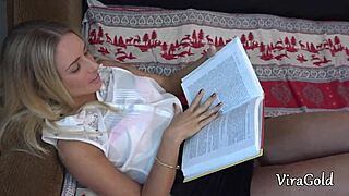 Skinny 18yo blonde's first creampie after losing virginity doggystyle 😲🍑🔥