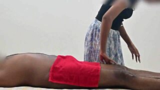 Flashing My Tits Gets Her So Turned On During Massage