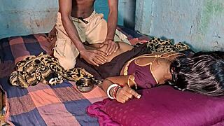 i messaged sexy desi wife fucked her pussy deep