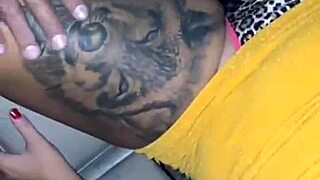 i opened legs for licks now sucking everyone off