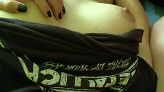 i really love sucking my boyfriend's huge throbbing cock so much