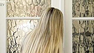 Bored housewife Carla Boom calls hubby's colleague for quick pussy ride and cum 😈🔥 gp3046