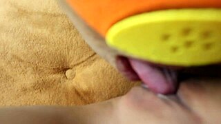 high school girl's pussy licked hard new241new