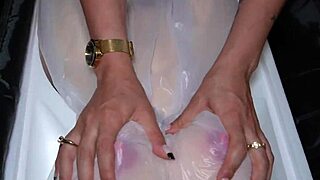 first threesome bf fucks me n tantaly doll 😈🍆💦