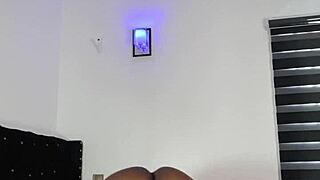 BBW EBONY MILF OILS HUGE FAT ASS AND SHAKES IT HARD!