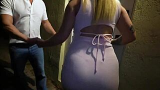 cuck hubby loves watching his milf wife take big cock rough from the bull 😲👀💦