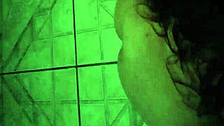 safada chupando com vontade na rua