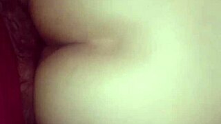 Perfect ass of this mama drives me wild  