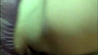 Hey, esposa craves hard anal action tonight! 😈