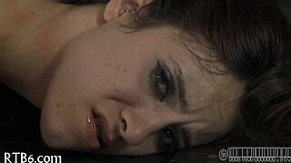 She experiences intense orgasm in thraldom bondage scene