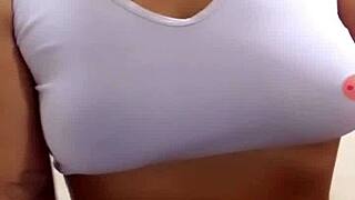 close friends luana aparecida bathes and masturbates with toy