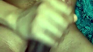 Amateur woman performs rich masturbation on herself until reaching orgasm