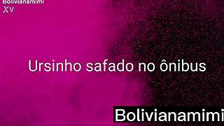 Me Masturbando E Deixando O Ursinho Me Chupar No Ônibus, Quer Ver?