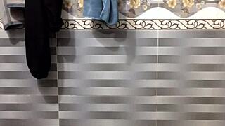 Check out this gay Vietnamese scene from Blued.