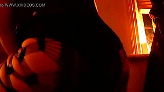 Big booty Australian slut twerking her huge ass