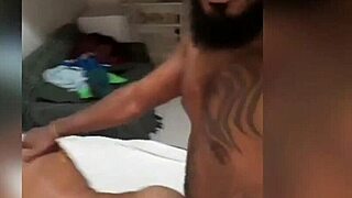 Want To See That Gay Amateur Cock Action?