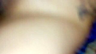 con ariadna69 pt2 petite girl in casual chat