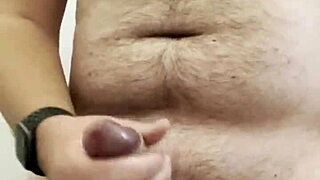 i jerked off and cummed my huge load