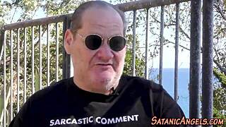 babe toying sluts pussy with fingers and rimjob