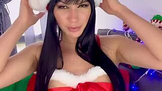 What naughty christmas surprise does Yeniferchp have for you?