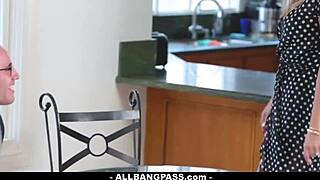 doggystyle fuck for teen 18+ and group action