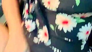 Shaved Pussy Outdoor Tease