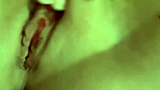 Tocandome Mientras Mi Esposo Esta Trabajando