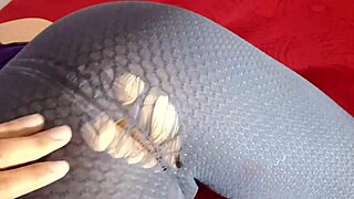 Madrastra dances on tiktok then takes bare cock in usa new york