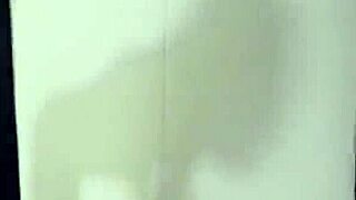 Wacky Nympho In Butt Hole Nuthouse For Treatment