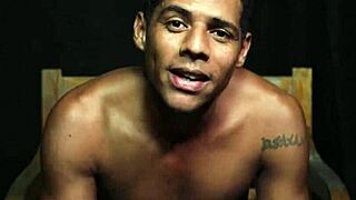 Man, उस surfer dude ने मुझे पूरी तरह तोड़ दिया!