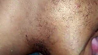 Wild pussy licking action right now!