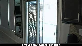 Sensual Mortal Kombat fight with little Asians