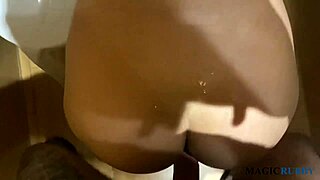 Teen 18+ Brunette Arab Girlfriend Has First Time Glory Hole Cumshot Experience.