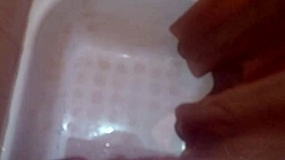 मुठ मारना