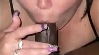 kailia star loves sucking big black cock 😍