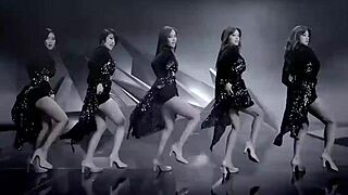 Kpop idol mi mi mi teases with ass in pmv