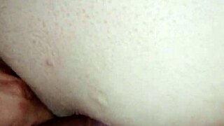 Colombiana se deja follar por el culo