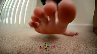 big blonde crushes movers with huge pantyhose feet