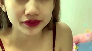 Seductive babe captivates audience on Bigo Live