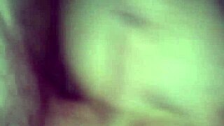 18 Year Old Girlfriend Shows Real Amateur Action 😍