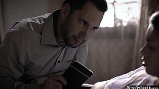 Perv shrink offers teen freedom for sex