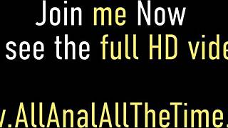 Why does fetish girl Johanna Johansen get so wet with anal play?