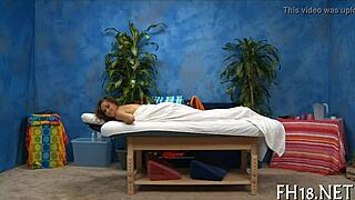 sexy 18 year old angel 😇