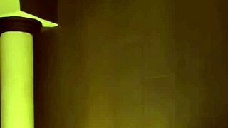 Cogiendo en la primera cita con macho de tinder de tinder me llevo al jacuzzi del motel y me grabe para ti